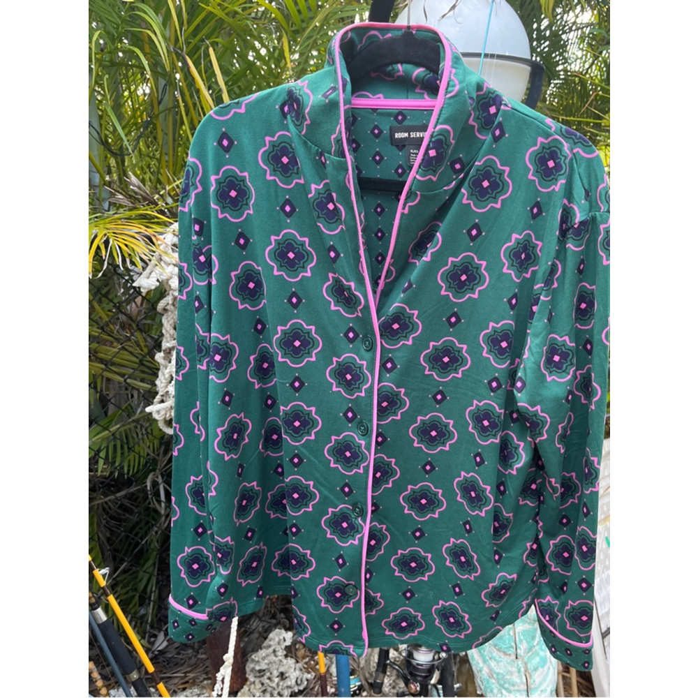 Women's ROOM SERVICE Green Pink Patterned Pajama Top XL new no tags